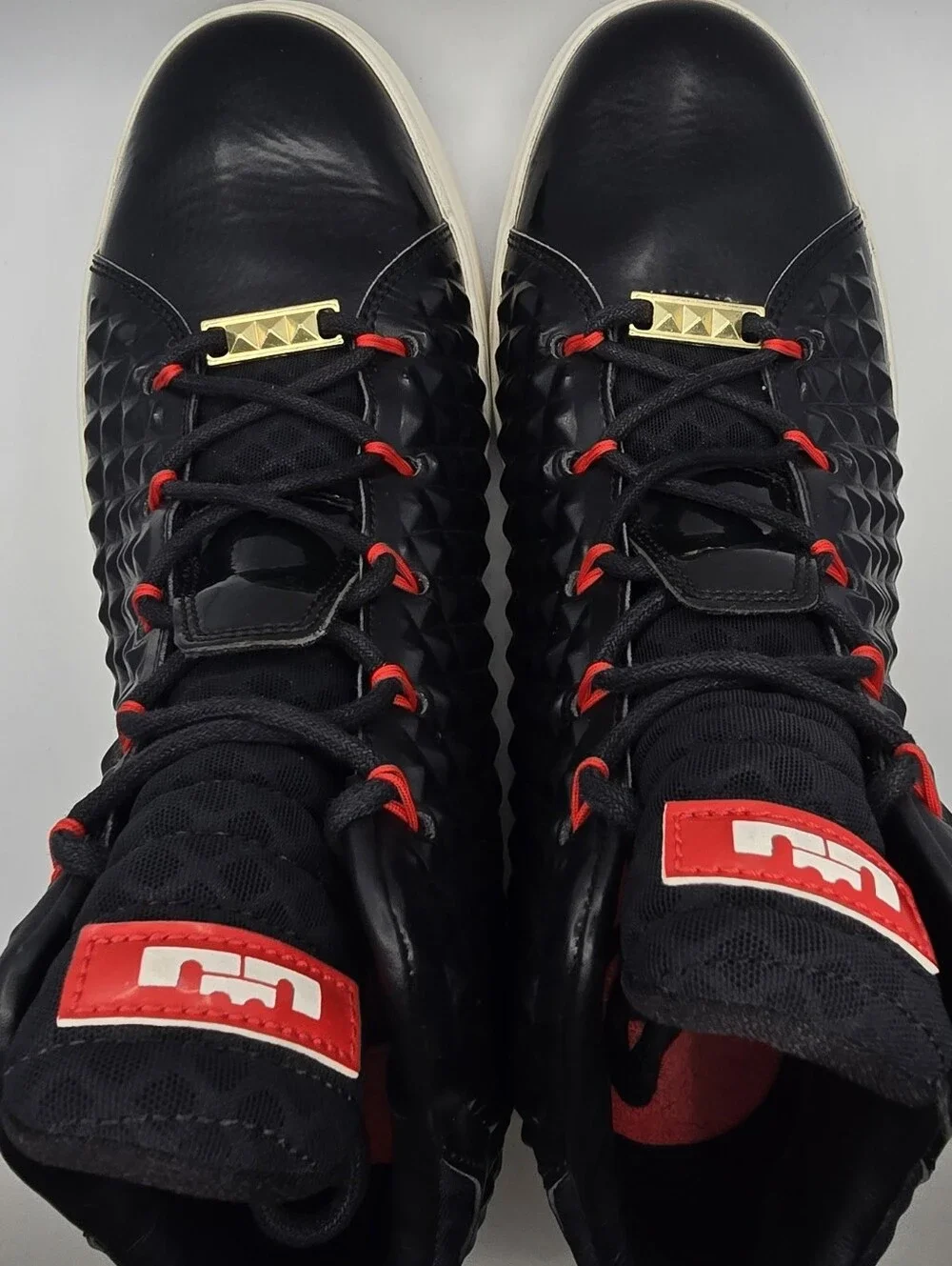 Nike Lebron XII NSW Lifestyle QS Men Black Challenge Red 716417-001 Size 12 Mens